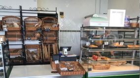Commercial premises in Pueblo Nuevo de Guadiaro for sale
