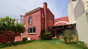 Town house in Torreguadiaro for sale