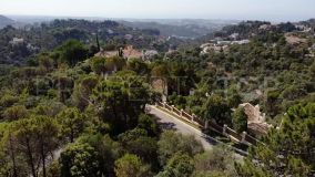 South-East Facing Plot with Sea and Mountain Views in El Madroñal