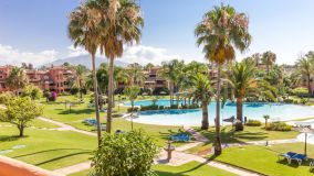 Wohnung zu verkaufen in Alhambra del Golf, Estepona
