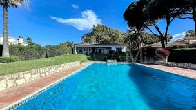 Villa for sale in Villacana, Estepona Est