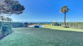 Villa for sale in Villacana, Estepona Est