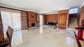 House for sale in Monte Biarritz, Estepona East