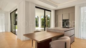 Comprar villa de 6 dormitorios en Las Lomas del Marbella Club