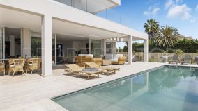 Luxury villa in Linda Vista Beach.