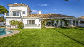 Villa for sale in Guadalmina Alta, San Pedro de Alcantara