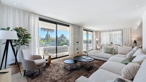 Villa en venta en Guadalmina Alta, San Pedro de Alcantara