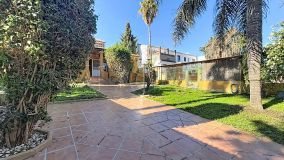 Hus i byn for sale in El Padron, Estepona Öst