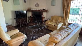 Villa for sale in Paraiso Medio, Estepona Est