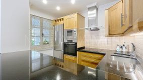 Apartment for sale in Benamara, Estepona East