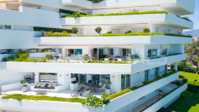 Duplex for sale in Guadalmina Baja, San Pedro de Alcantara