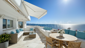 Duplex for sale in Guadalmina Baja, San Pedro de Alcantara