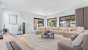 Villa en venta en Casasola, Estepona Este