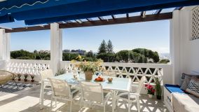 Lägenhet for sale in Playas del Duque, Marbella - Puerto Banus
