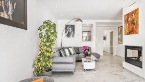 Villa en venta en Atalaya, Estepona
