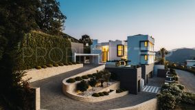 Buy 6 bedrooms villa in La Zagaleta