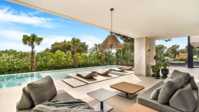 Villa for sale in Rocio de Nagüeles, Marbella Golden Mile