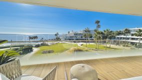 Lujoso Apartamento con Orientación Sur y Acceso directo a la Playa en el Exclusivo Complejo Residencial The Edge- Estepona