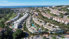 Town House for sale in Estepona East