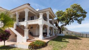 Villa for sale in La Mairena, Marbella Öst