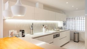 Apartment for sale in Menara Beach, Estepona East