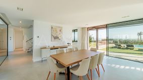 Villa en venta en New Golden Mile, Estepona Este