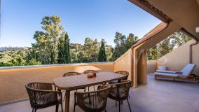 Zweistöckiges Penthouse zu verkaufen in Country Club Las Brisas, Nueva Andalucia