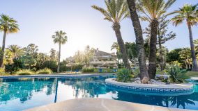 Atico Duplex en venta en Country Club Las Brisas, Nueva Andalucia