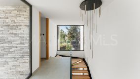 Villa for sale in Cortijo Blanco, San Pedro de Alcantara
