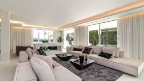Villa zu verkaufen in Nueva Andalucia, Marbella