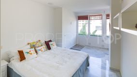 Apartment for sale in Los Granados with 4 bedrooms