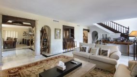 Villa en venta en Aloha, Nueva Andalucia