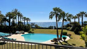 Villa for sale in Paraiso Barronal, Estepona Est