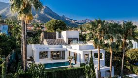 Stunning modern-style luxury villa with state-of-art features in Sierra Blanca, Marbella