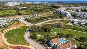 Terrain for sale in La Resina Golf, Estepona Est