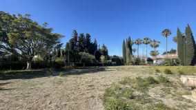 Grundstück zu verkaufen in Guadalmina Baja, San Pedro de Alcantara