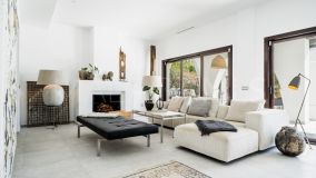 Villa en venta en Hacienda las Chapas, Marbella Este