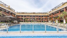 Lägenhet for sale in Guadalpin Banus, Marbella - Puerto Banus