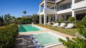 For sale villa with 7 bedrooms in Sierra Blanca