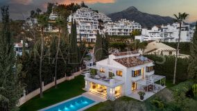 Villa for sale in Nueva Andalucia, Marbella