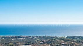 Zweistöckiges Penthouse zu verkaufen in Los Monteros Hill Club, Marbella Ost