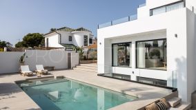 Stylish, fully refurbished modern luxury villa in Nueva Andalucía, walking distance to Puerto Banus