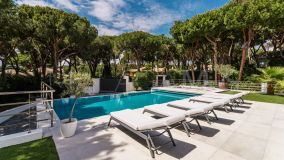 Villa zu verkaufen in Hacienda las Chapas, Marbella Ost