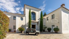 Villa for sale in Marbella City