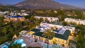 Villa zu verkaufen in Aloha, Nueva Andalucia