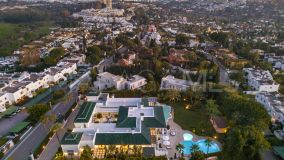 Villa zu verkaufen in Aloha, Nueva Andalucia