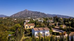 Villa for sale in Las Lomas del Marbella Club, Marbella Golden Mile