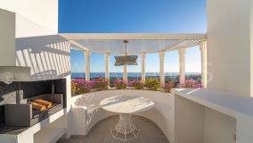Takvåning for sale in Jardines Colgantes, Marbella Golden Mile