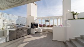Zweistöckiges Penthouse zu verkaufen in Jardines Colgantes, Marbella Goldene Meile