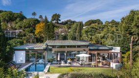 Exceptional Villa For Sale with Panoramic Views in the Heart of Las Brisas, Nueva Andalucia Marbella